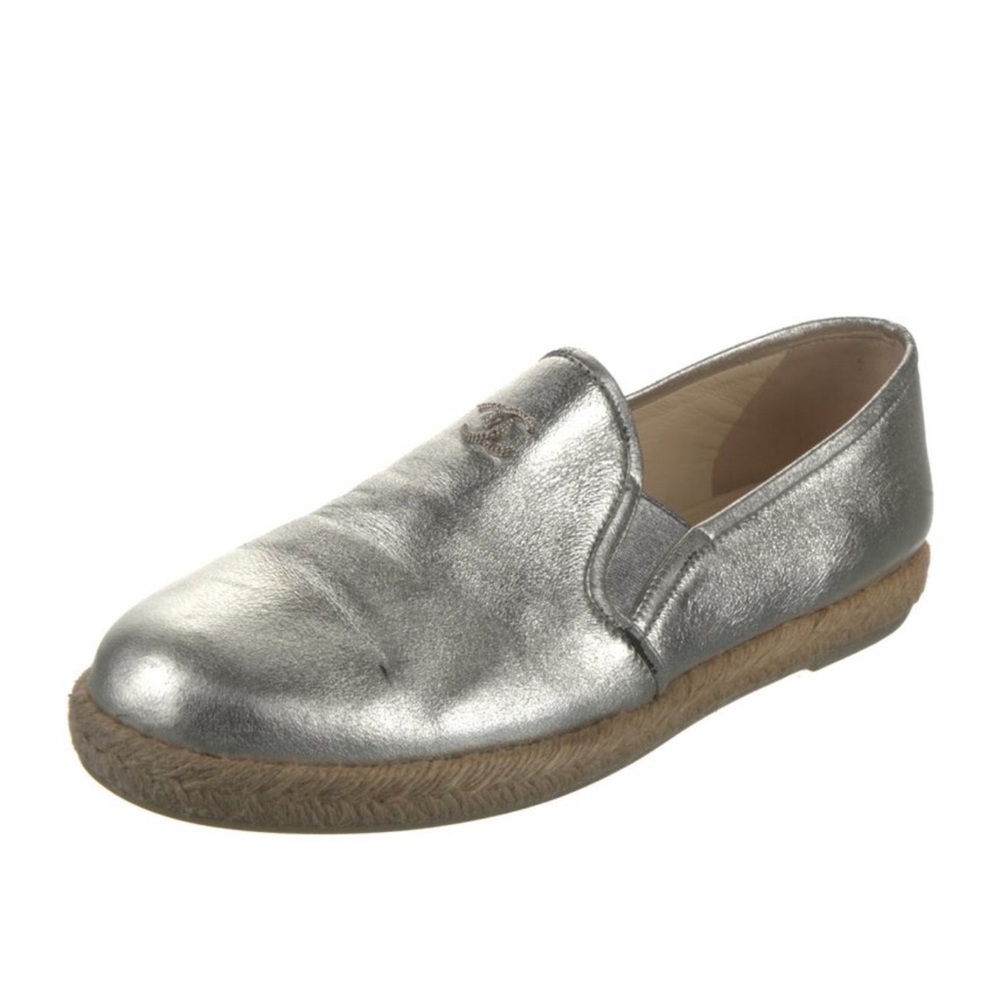 CHANEL Silver Loafers interlocking CC logo espadrilles moccasins size 9 EU 39